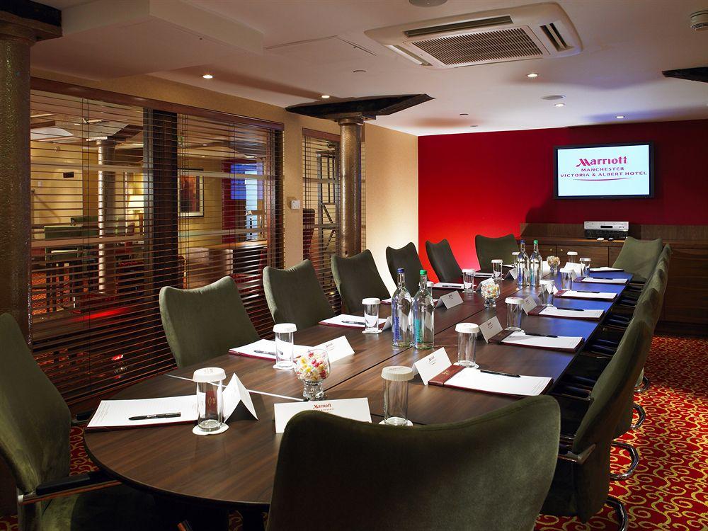 Manchester Marriott Victoria & Albert Hotel Eksteriør billede